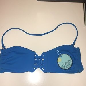 Frankie’s Bikinis Top